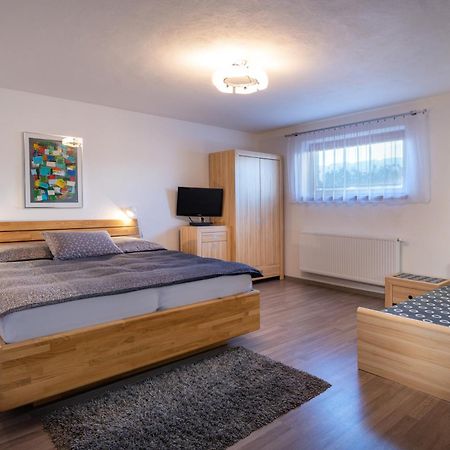 Pension Lunatyk Liptovský Mikuláš Esterno foto